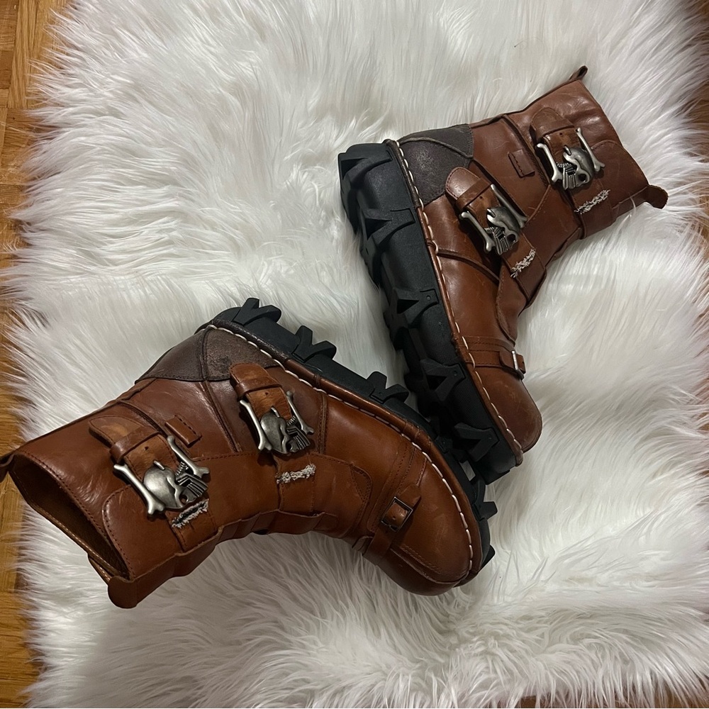 Brown Leather Buckle Boots with Skull Accents - Picture 1 of 4